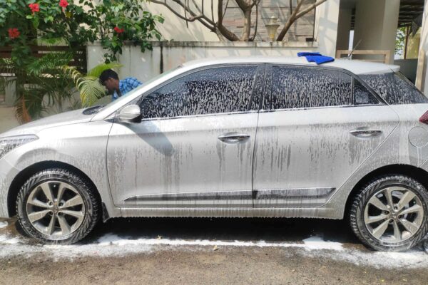 Doorstep-car-wash-in-Chennai