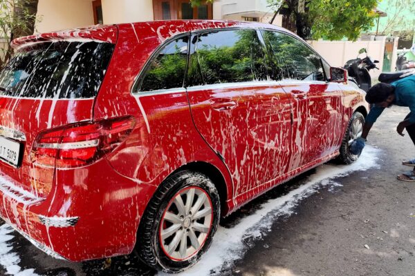 Car Foam wash at Doorstep