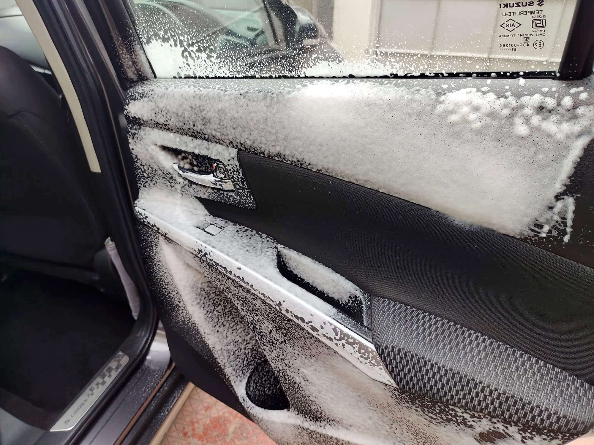 Car Sanitization and Advanced Cleaning Service